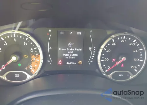 2018 Jeep Renegade Altitude 4X4 из США, поврежденный, VIN ZACCJBBB5JPJ11916